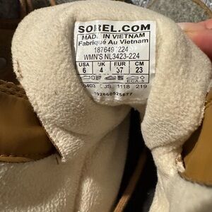 Sorel Women's Tan Winter Boots